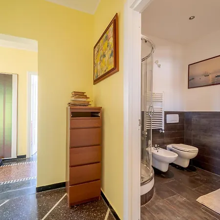 Al Garibaldi Palazzo Dei Rolli Nel Cuore Della Citta 公寓 *