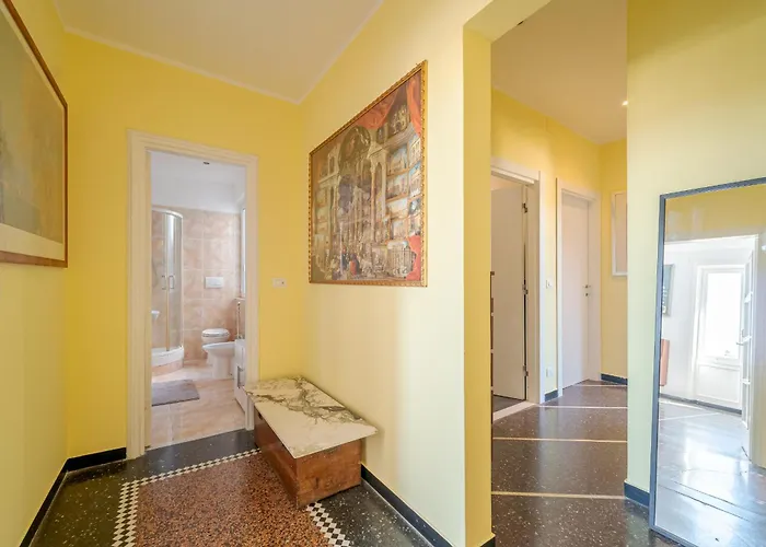 Al Garibaldi Palazzo Dei Rolli Nel Cuore Della Citta *